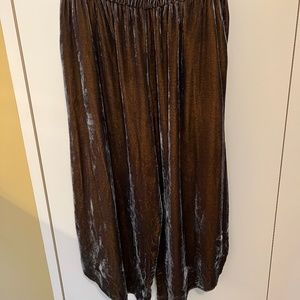 Krista Larson Velveteen Cropped Pants